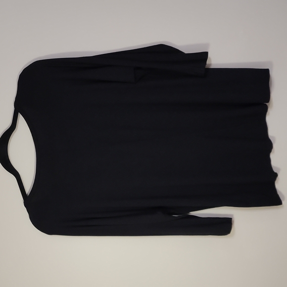 Apt 9 Top - Picture 2 of 3